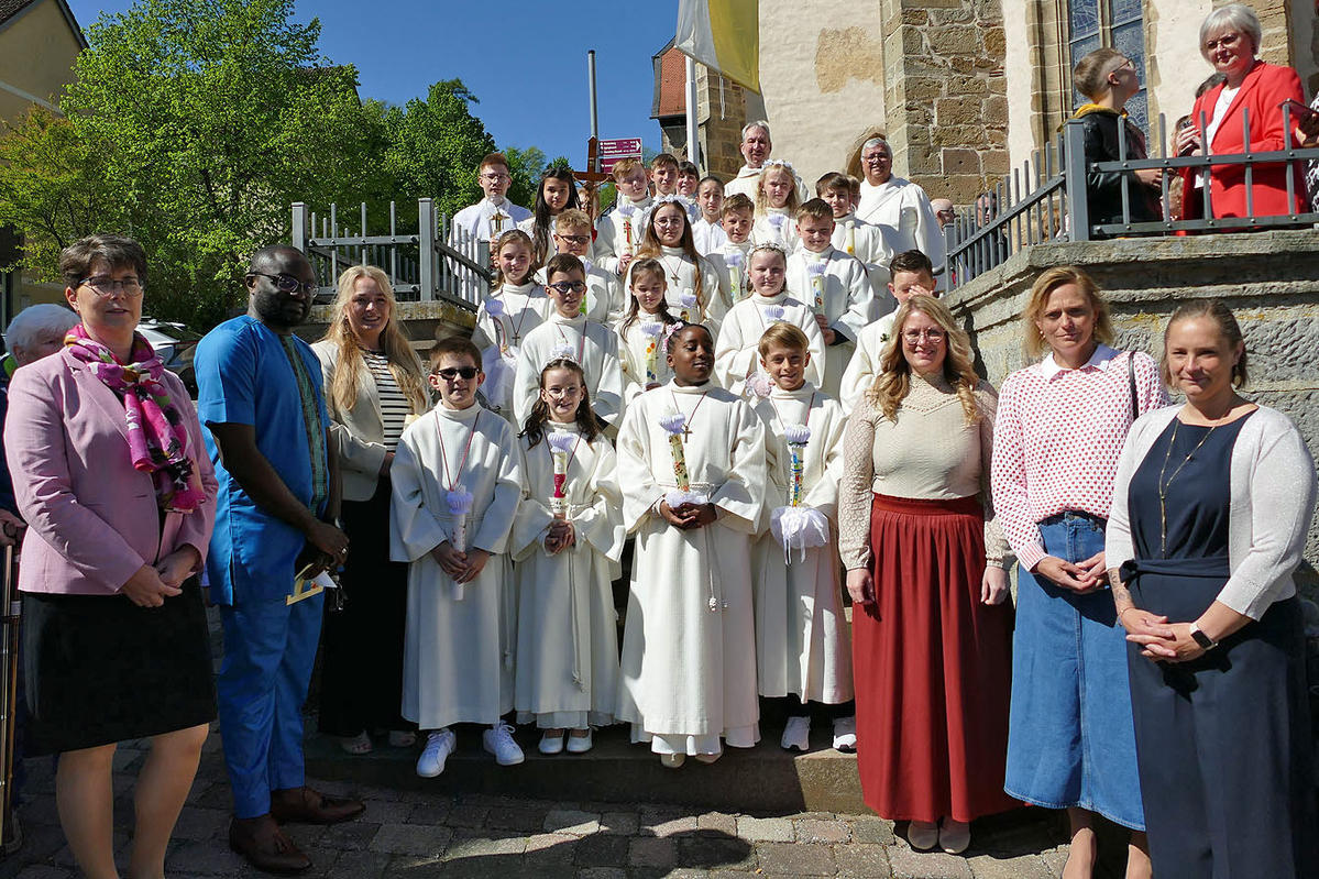 Feier der 1. Heiligen Kommunion in St. Crescentius