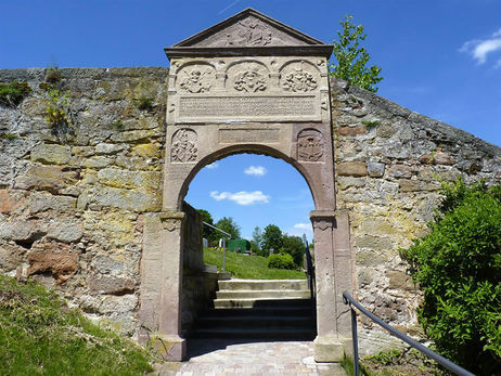 Der Naumburger Friedhof