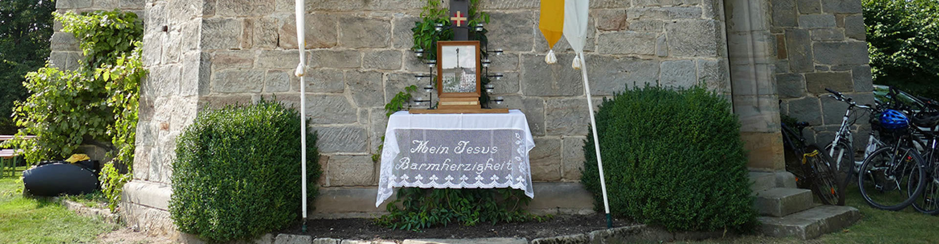 Nachfeier des Mährisch-Neustädter Wachsstockfestes an der Weingartenkapelle in Naumburg